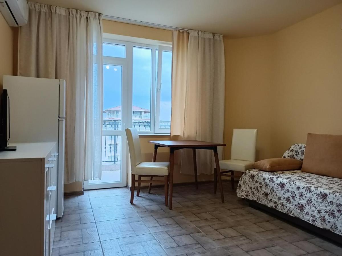 Suitetrails - Astara Apartments