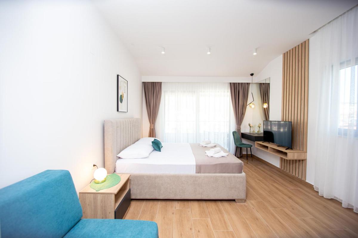 Apartments Sirena - Modern stay with free parking - Housity