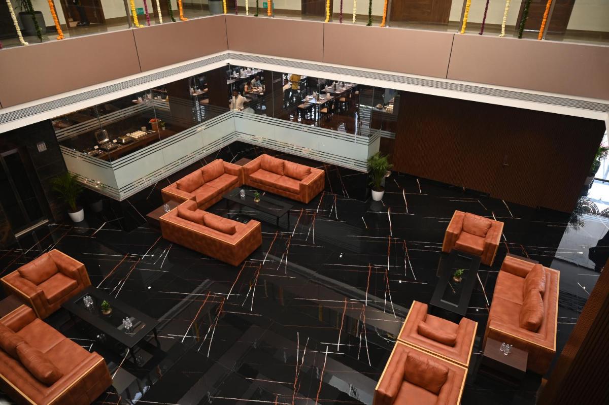 Effotel by Sayaji Sarola - Housity