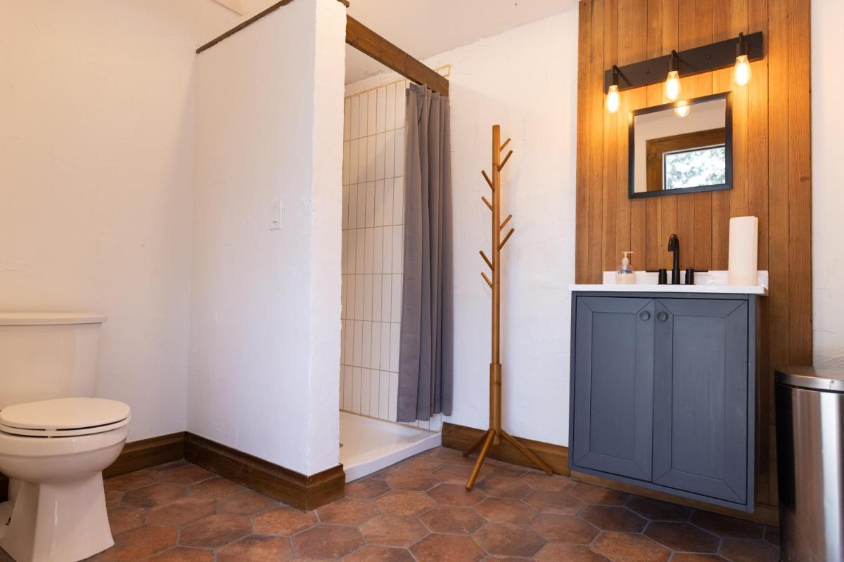 Farmstay Getaway - Housity