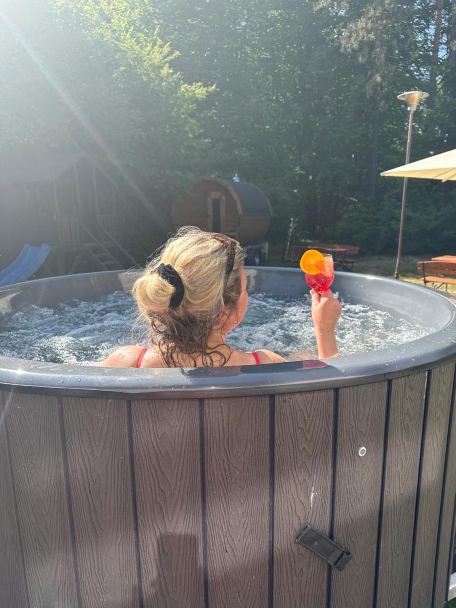 Weekend house w lesie, na Kaszubach - Housity