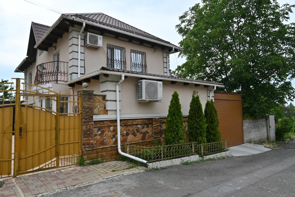 Bright and cozy home with personal terrace - Housity