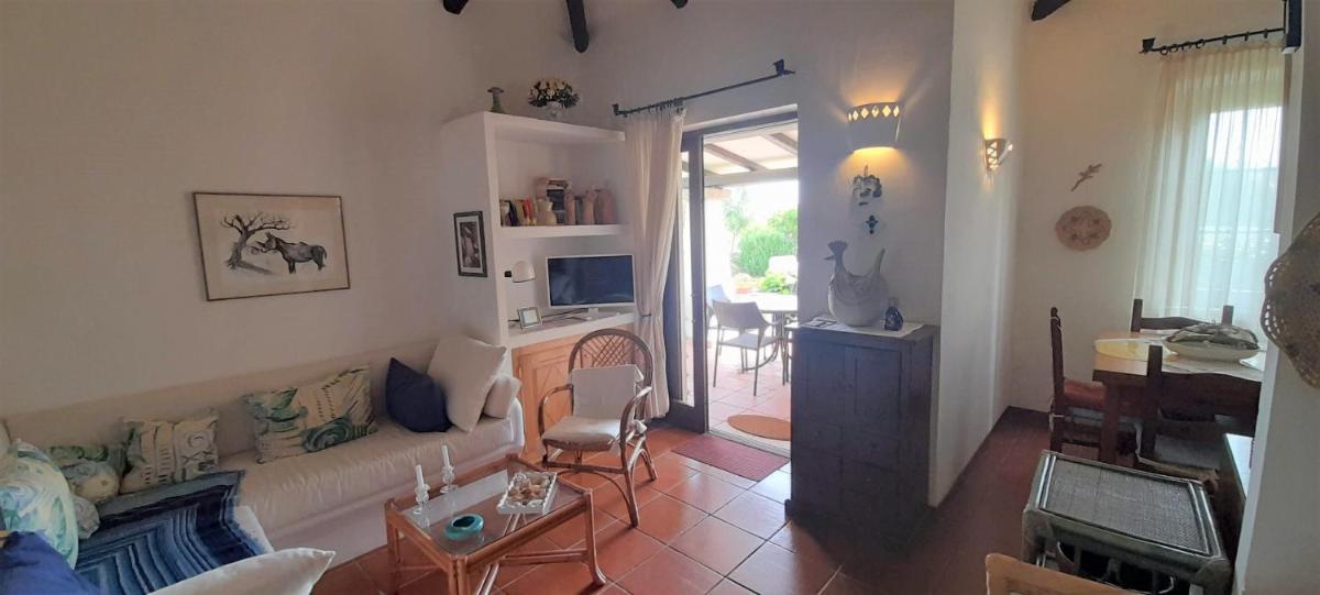 Appartamenti Cannigione La Conia - Housity