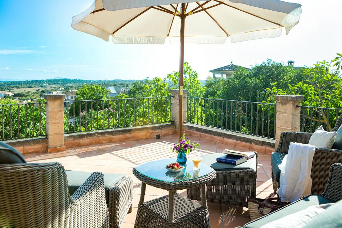 Un balcón o terraza de Casa Font i Roig