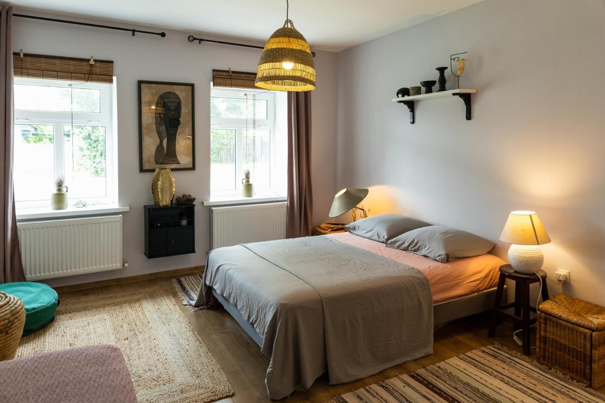 Nomad Sud Studios in Town Center - Housity