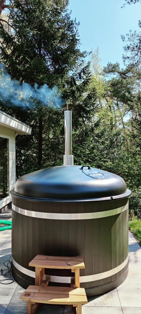 Huisje Weltevree met hottub - Housity