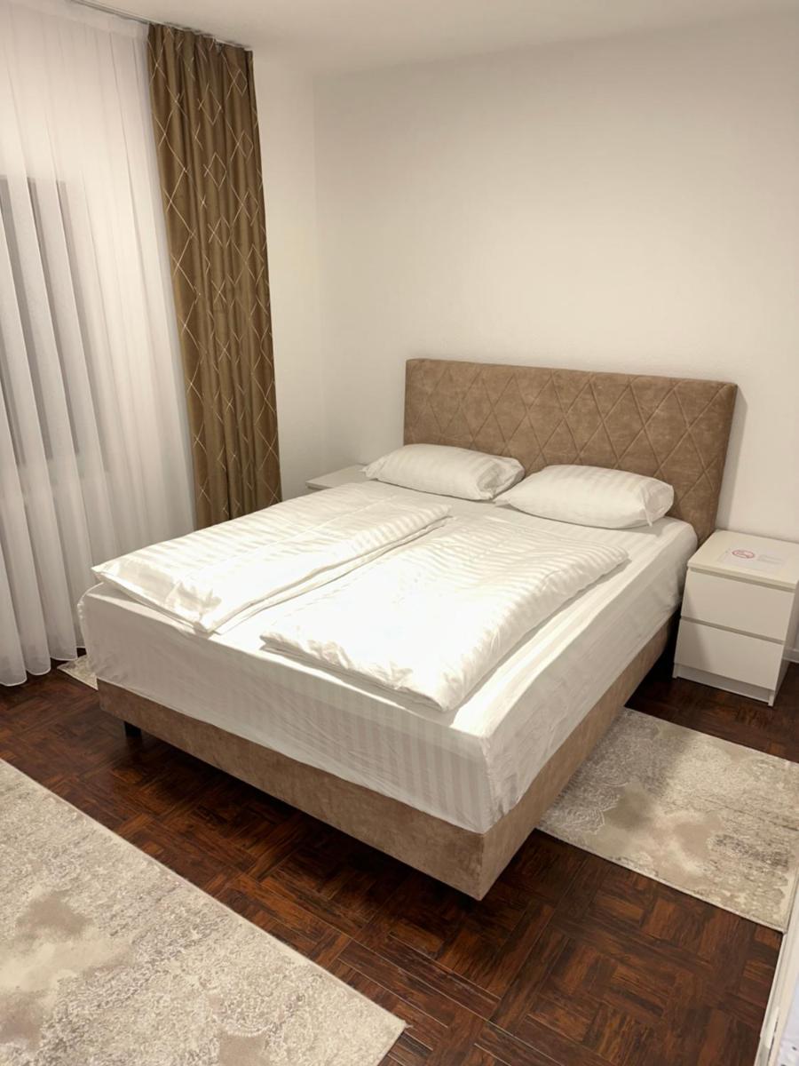 Apartment Paradise Enver - Housity