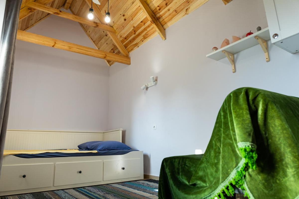 Nomad Sud Studios in Town Center - Housity