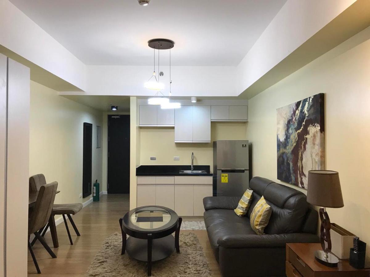 Suitetrails - Davao Central Suites