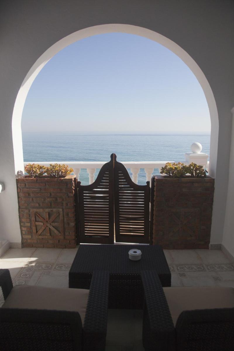 Hostal Mar de Frente - Housity