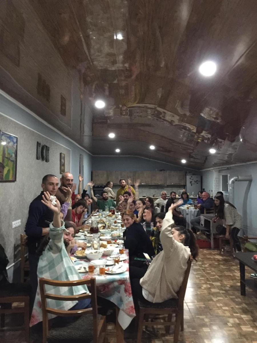 Mamuka's Guesthouse - Housity