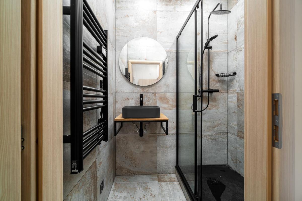 Suitetrails - Beautiful Apartments With Parking In a Quiet Location