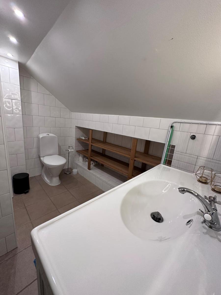 Strandgården i Åredalen, Stora huset - Housity