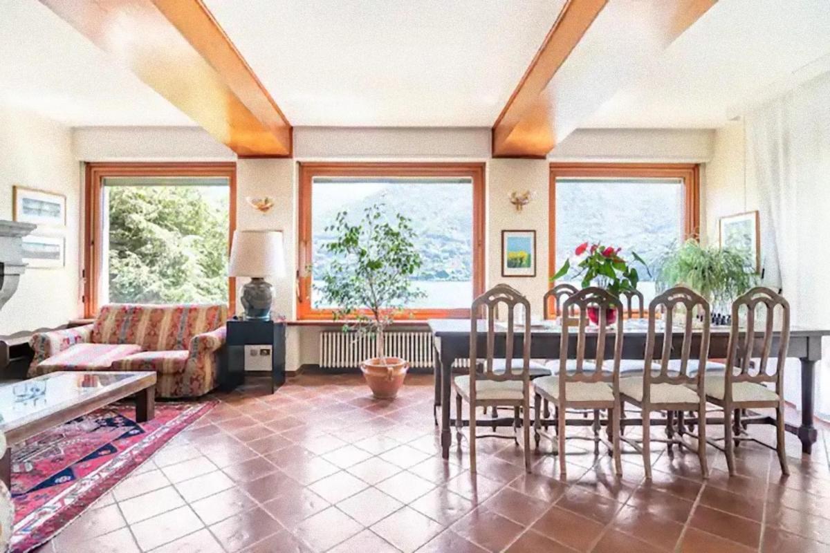 Villa Donati with access to the lake - Housity