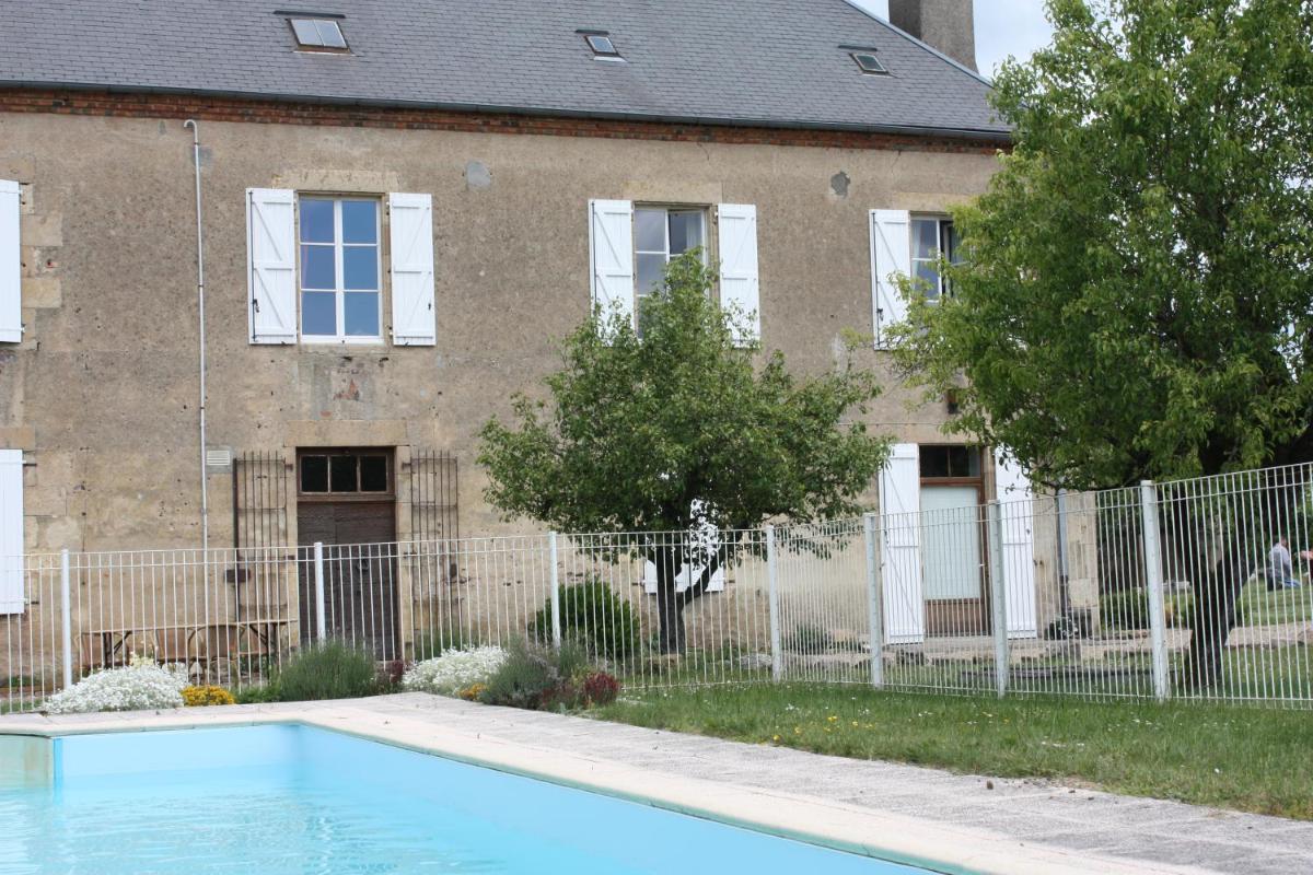 Château Latour - Housity
