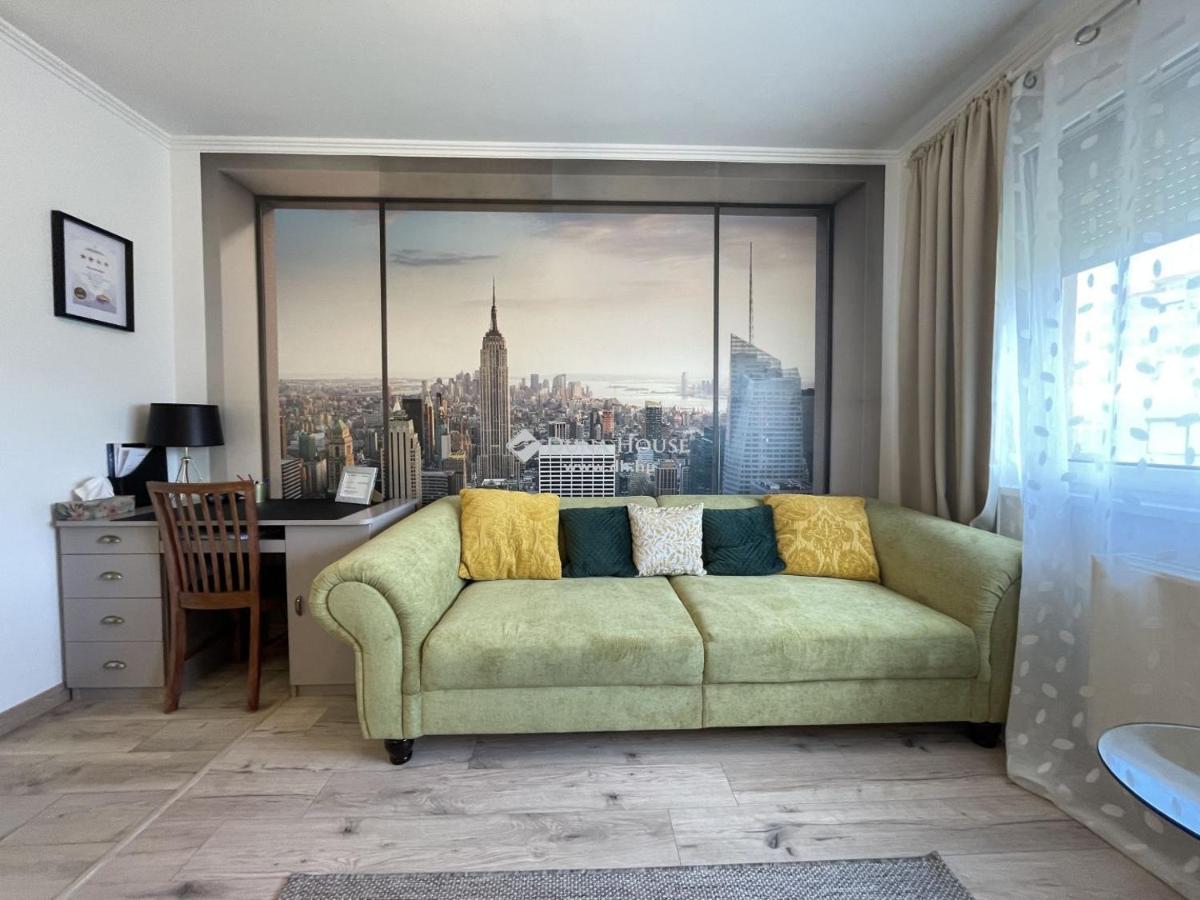 YBS Apartman - Housity
