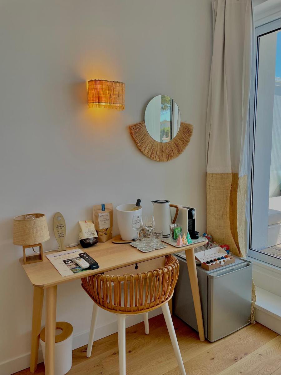 Plateau bouilloire dans l'établissement Hotel de La Plage - Mahogany