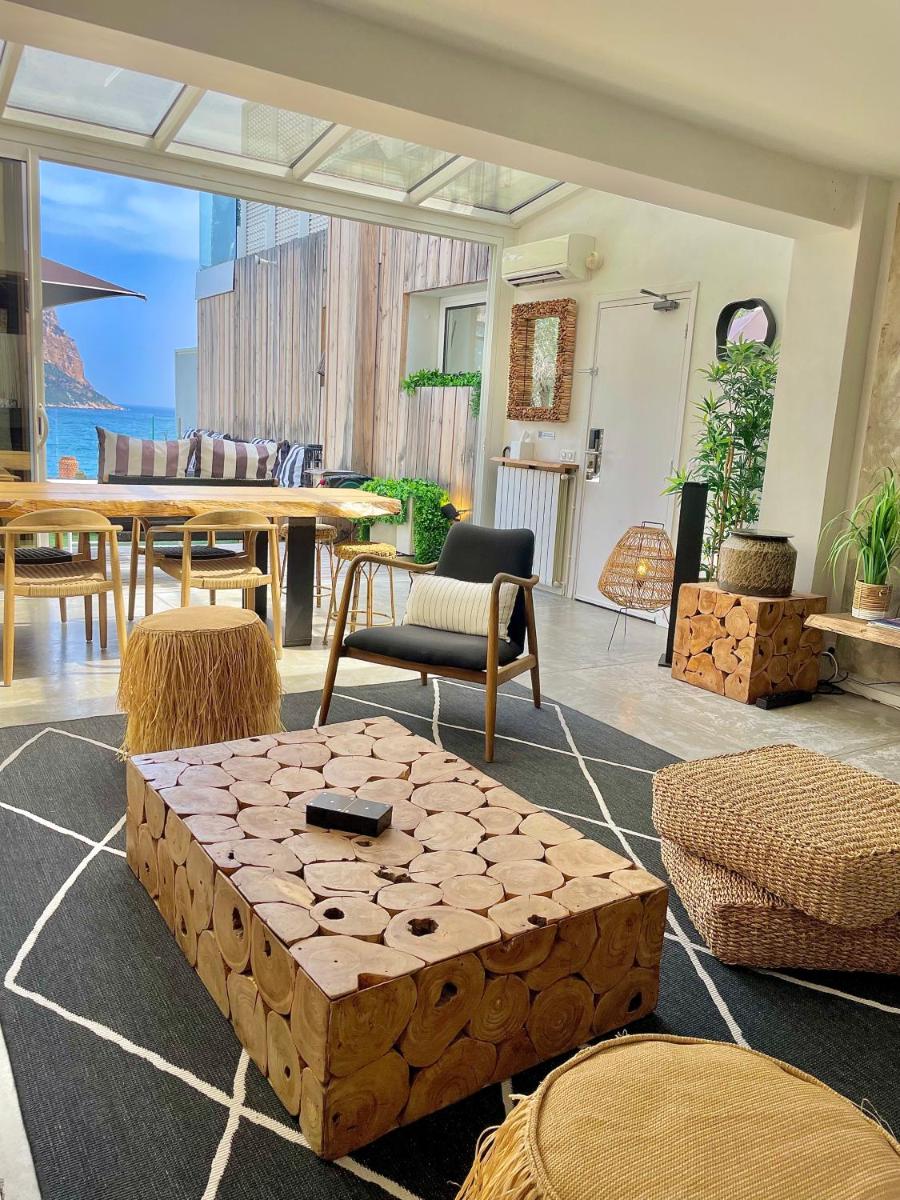 Coin salon dans l'établissement Hotel de La Plage - Mahogany