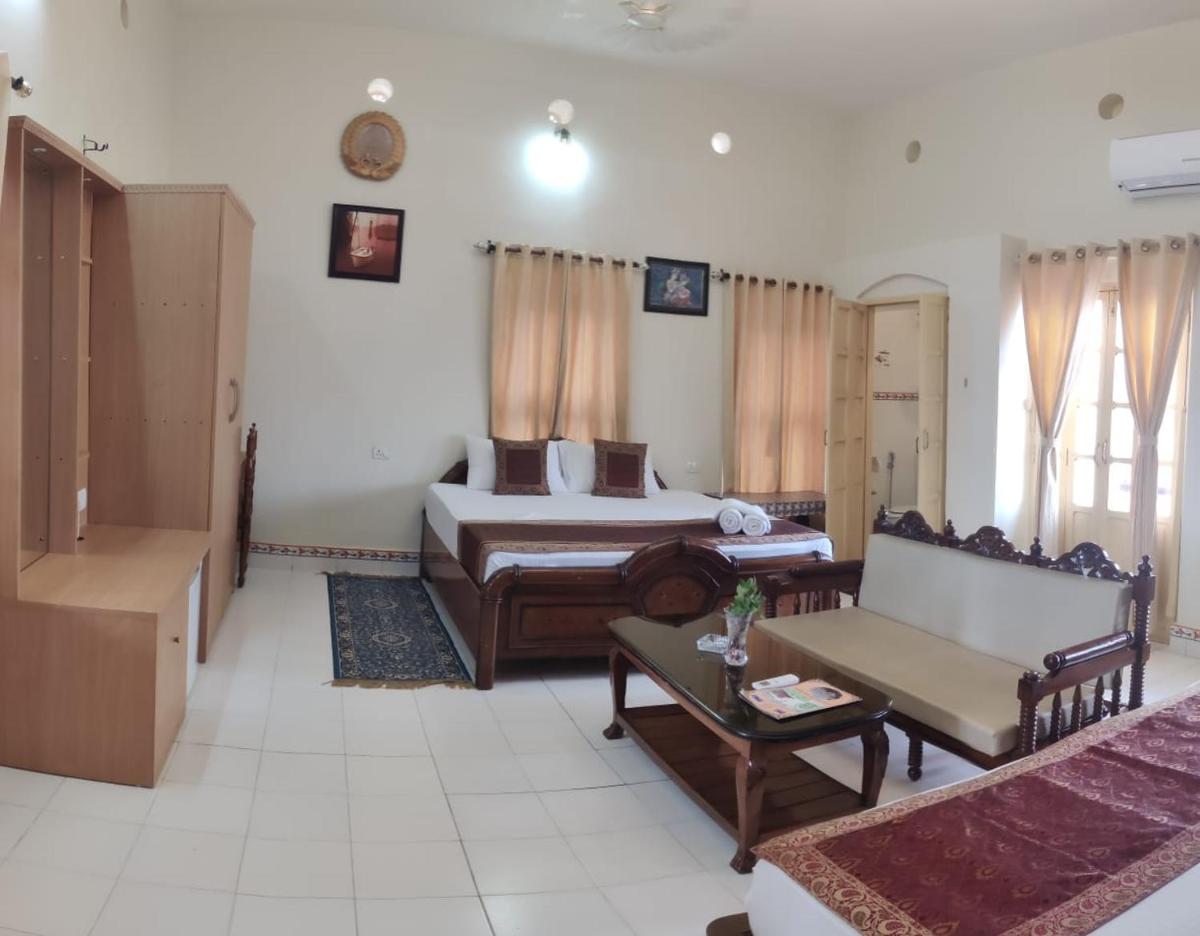 Shiva Ganges View Guest House - Housity