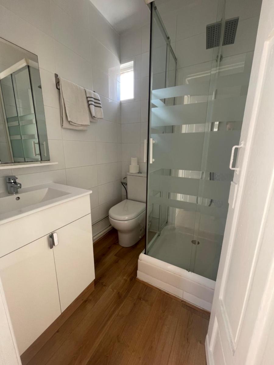 Ezz'Hotel Canet - Housity