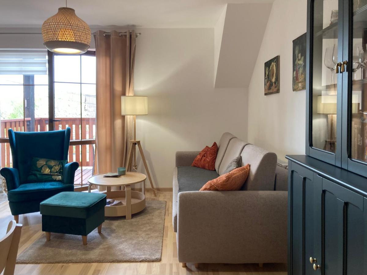 Uroczy Apartament u Mirki - Housity