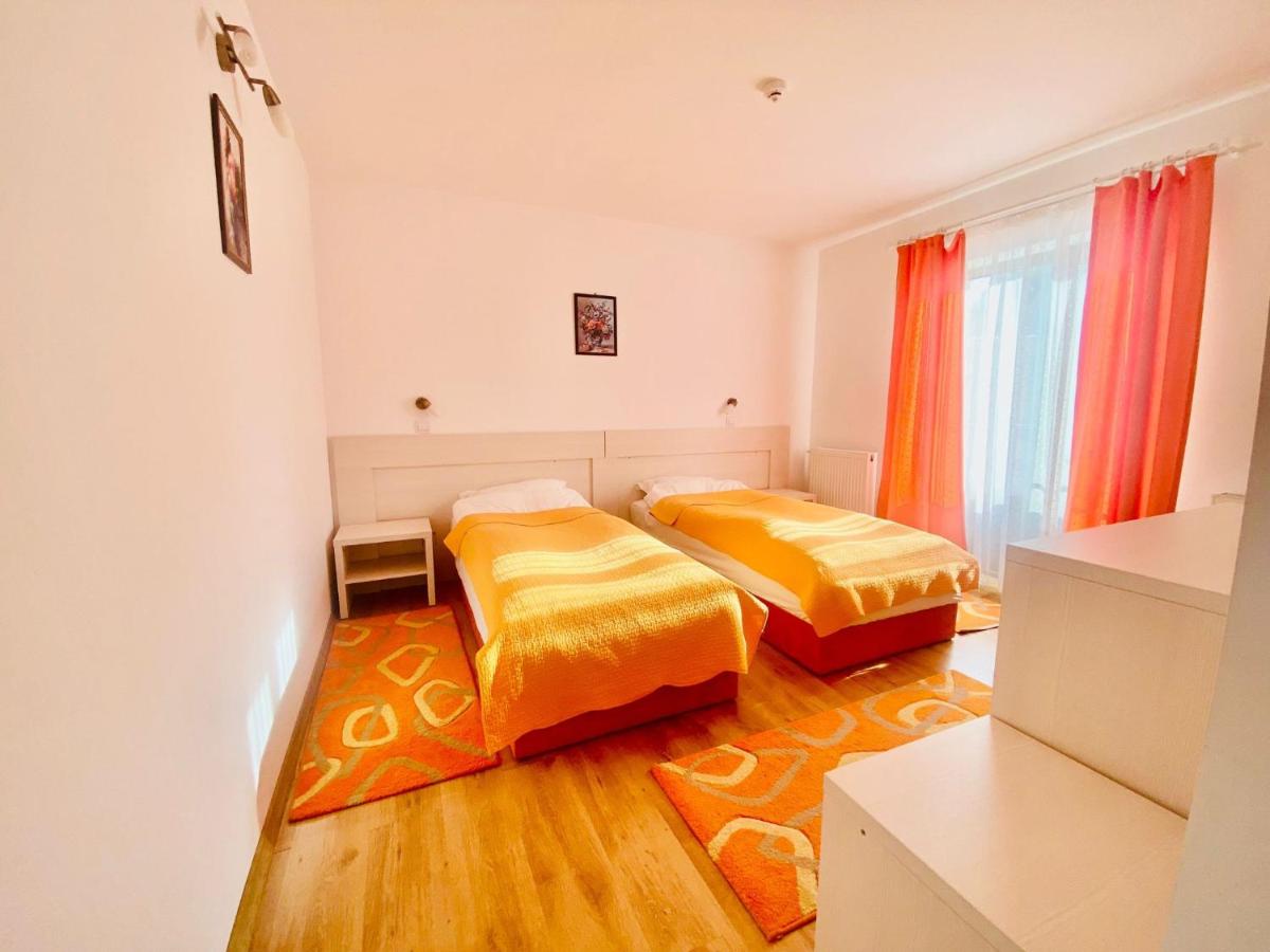 Pensiunea Cassandra - Housity
