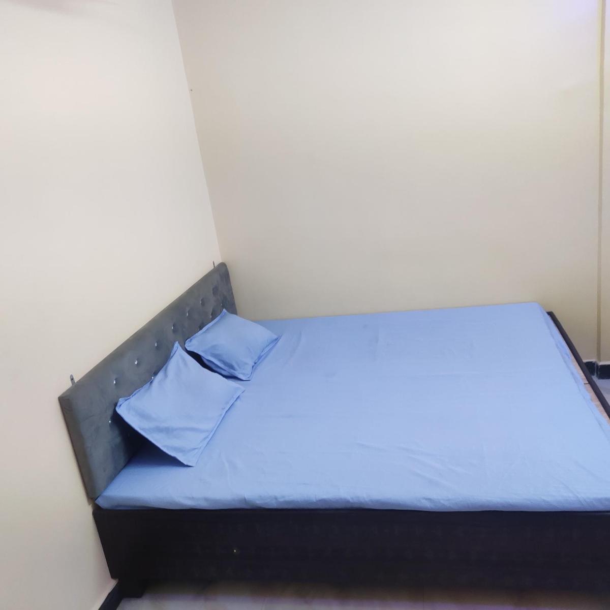 Mahadeva Guest House - Housity