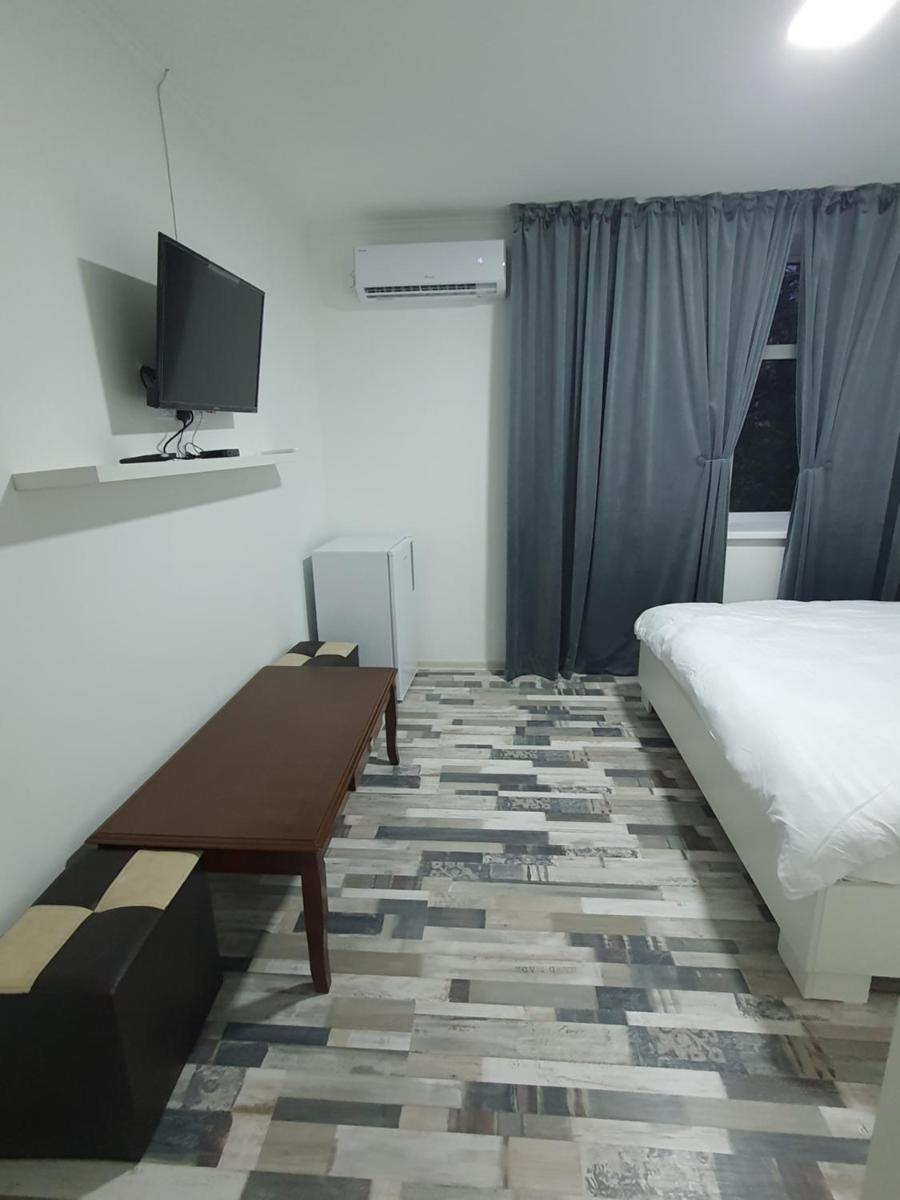Hotel Diana - Housity