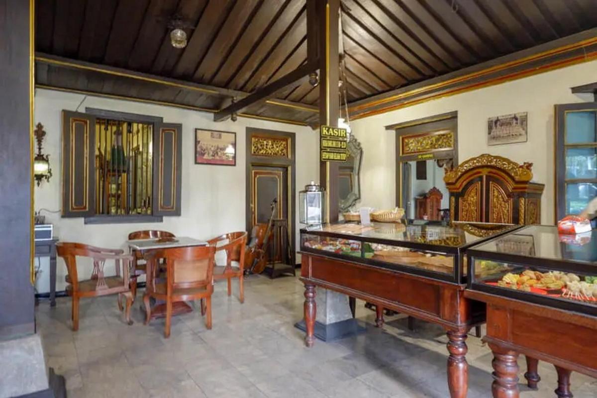 Cakra Homestay Solo Mitra RedDoorz - Housity