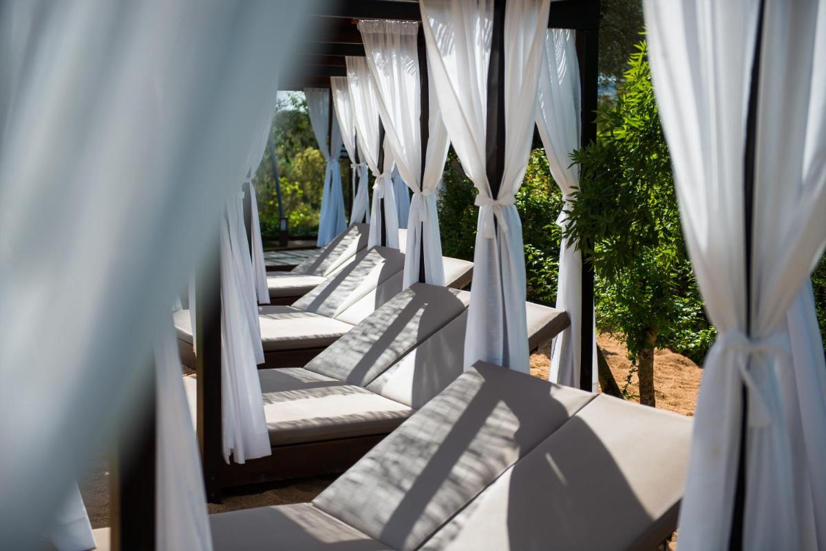 Imagen de la galería de Suites Natura Mas Tapiolas, en Santa Cristina d'Aro