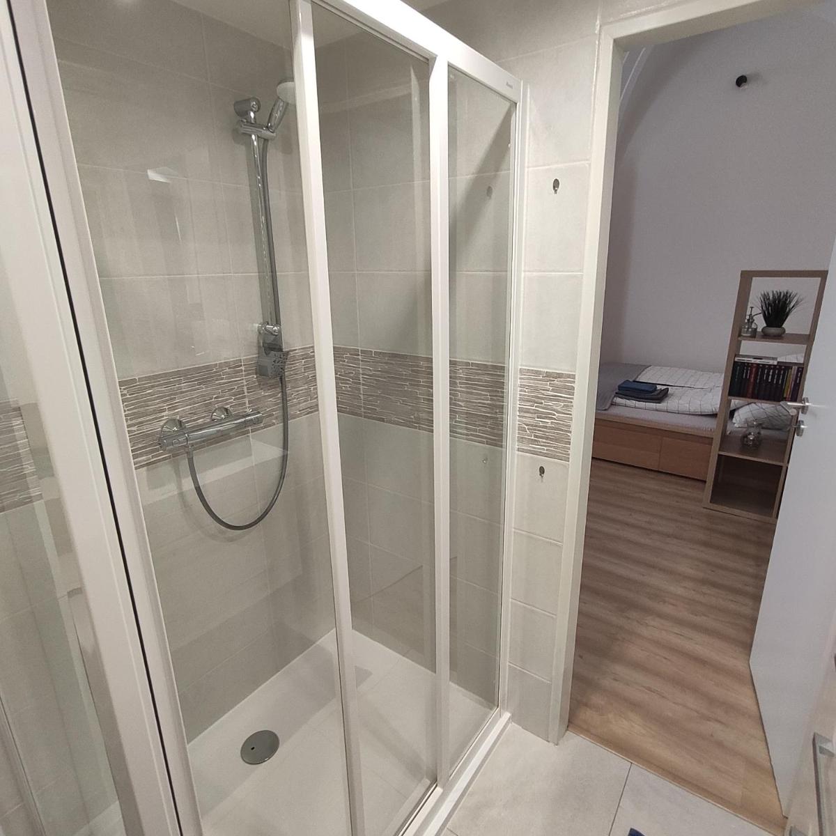 Suitetrails - Apartman u Klavdie
