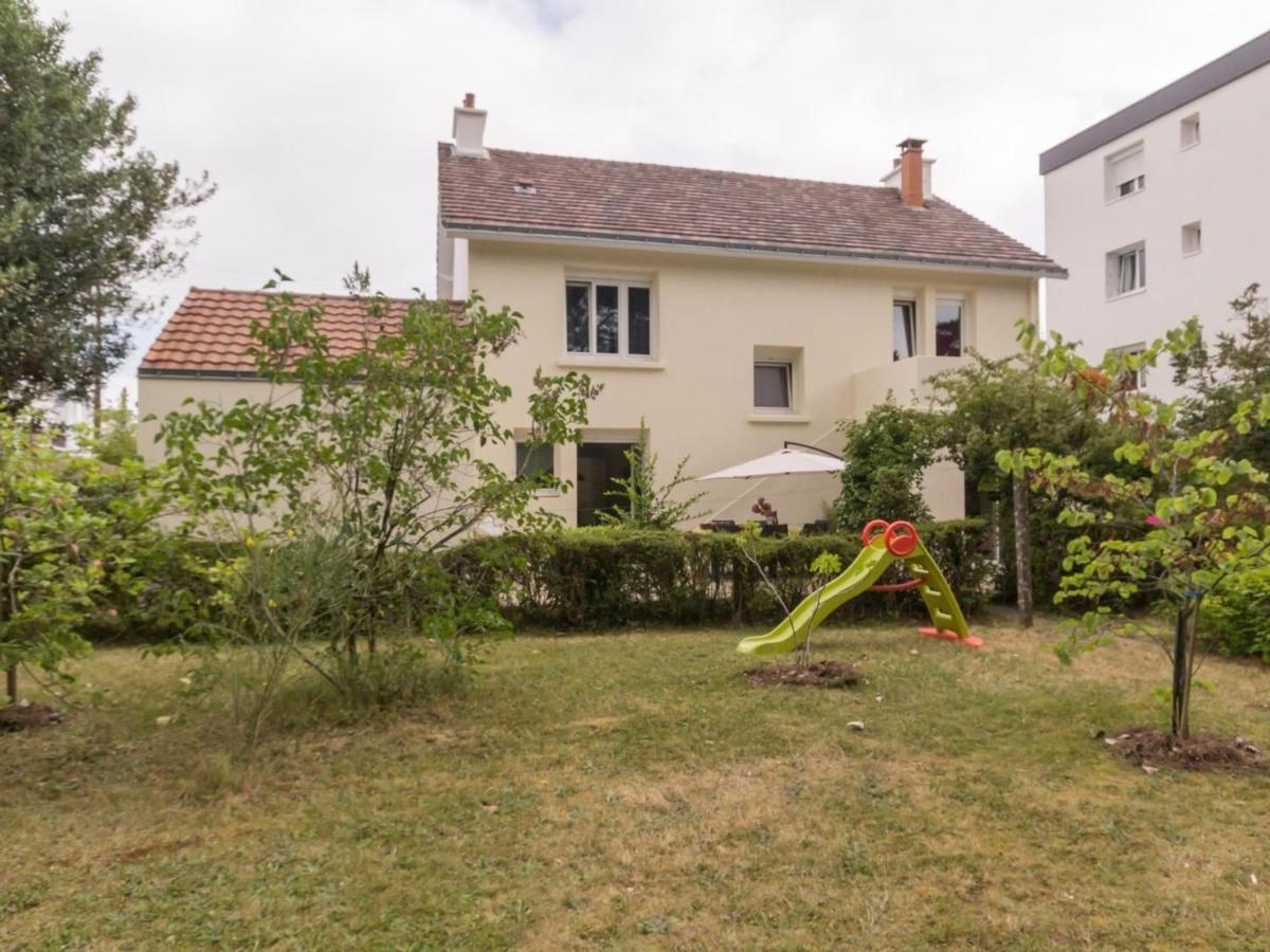 Gîte Nantes, 6 pièces, 8 personnes - FR-1-306-1128 - Housity