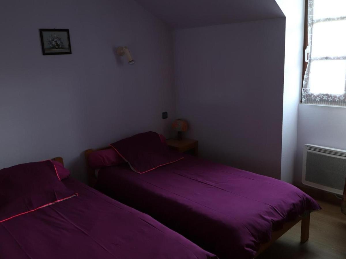 Charmant Gîte Familial au Cœur du Parc Régional de Normandie-Maine avec Jardin Clos - FR-1-410-140 - Housity