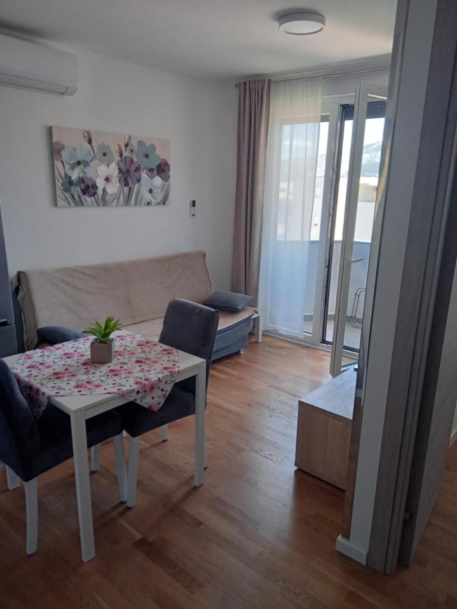 Nina - Housity