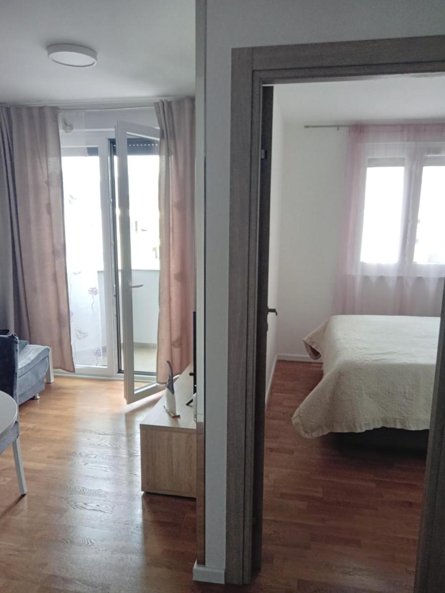 Nina - Housity