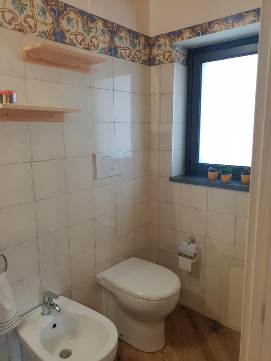 Alle pendici dell'Etna - Housity