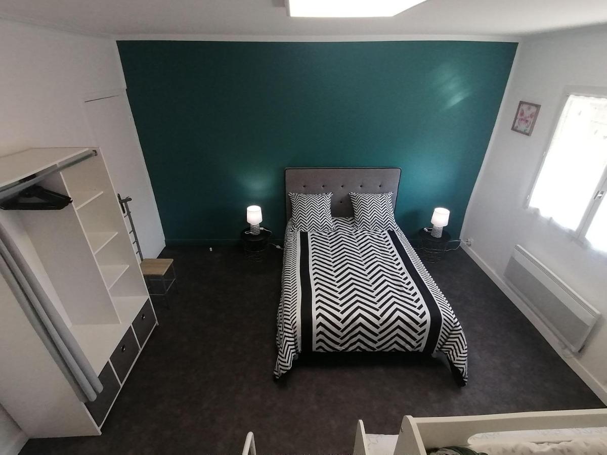 Gîte Chery, 5 pièces, 11 personnes - FR-1-586-21 - Housity