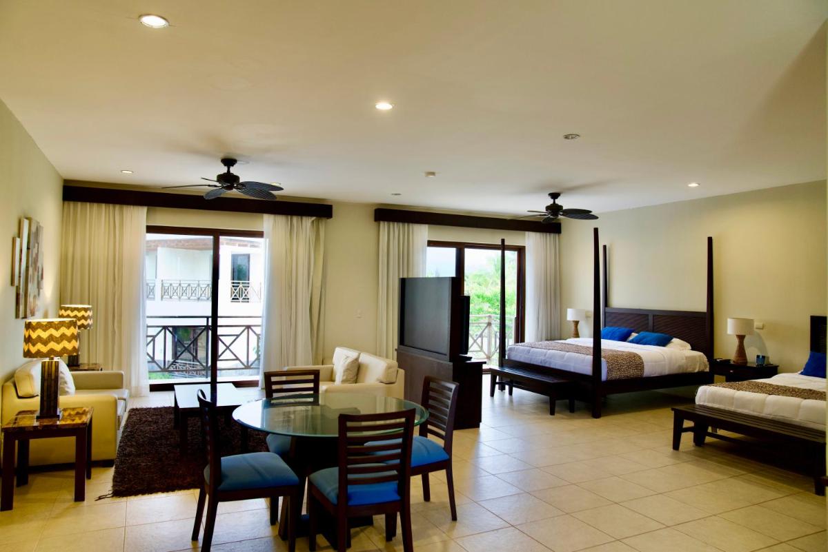 Palo Santo Galápagos Hotel - Housity