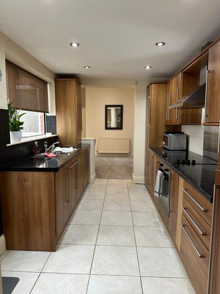 Tithebarn Townhouse - Housity