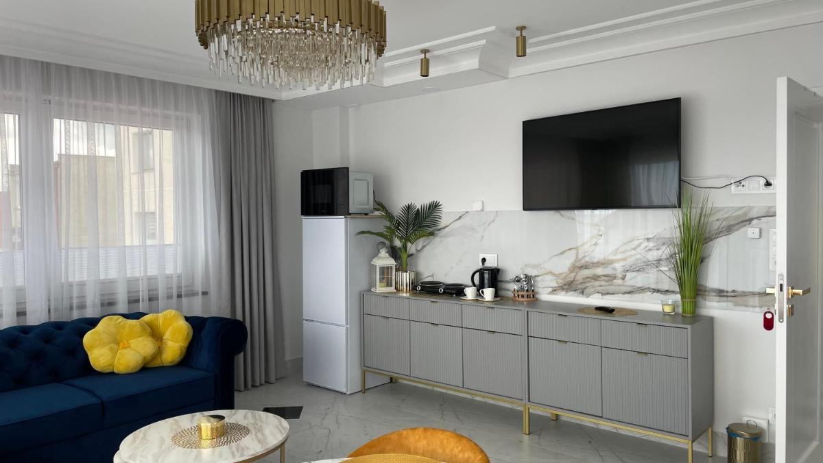 Ośrodek Wczasowy REWA - Housity