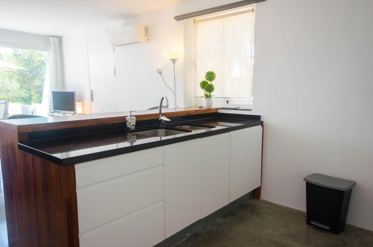 Apartment Seghers- Seaside charm by the beach - Housity