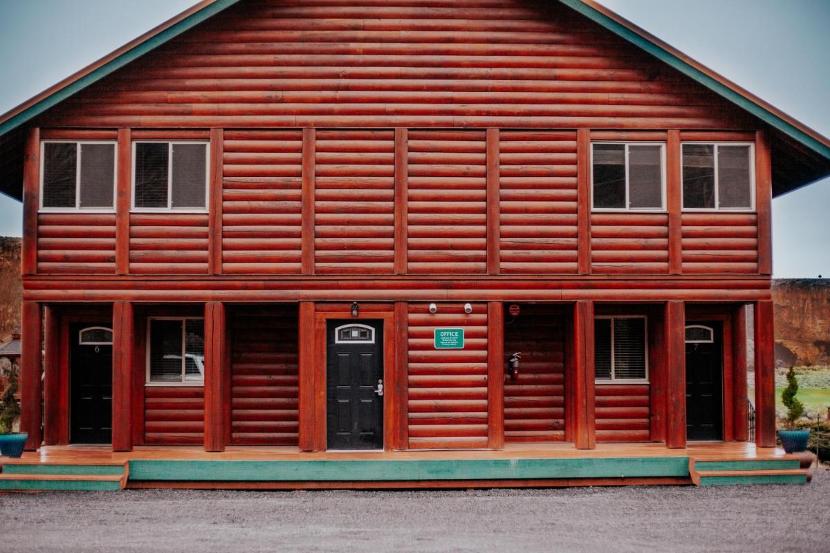 Crooked River Ranch Cabins - Housity