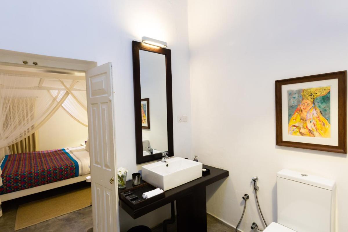 Taru Villas 906 - Hikkaduwa - Housity