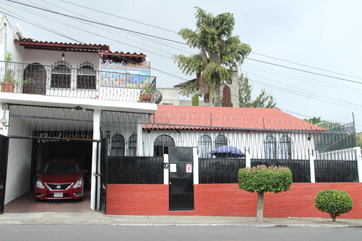 Real Hostal - Housity