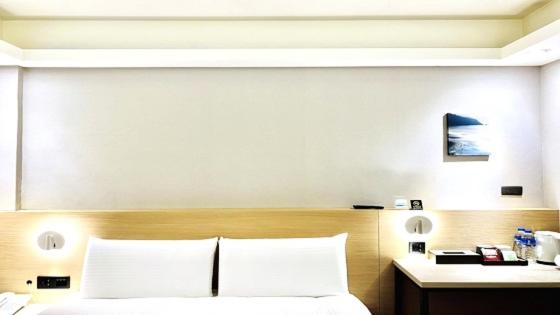 Suitetrails - 旅居文旅板橋驛站-湳雅夜市館Hub Hotel Banqiao inn-Nanya Night Market Branch