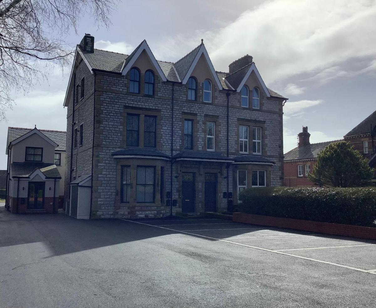 Jeffersons Abbey Road Serviced Apartments - Housity