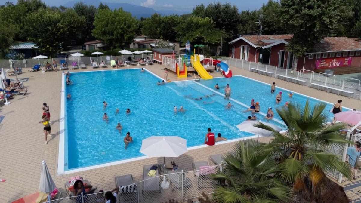 Sereno Camping Holiday - Housity