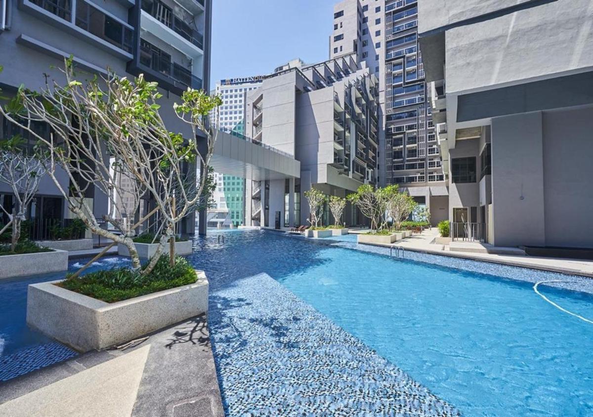 Imperio Melaka Standard Suites by Jeffery Lam Home Management - Hizvo