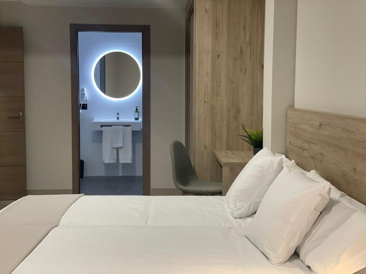 URBAN Pensión - Housity