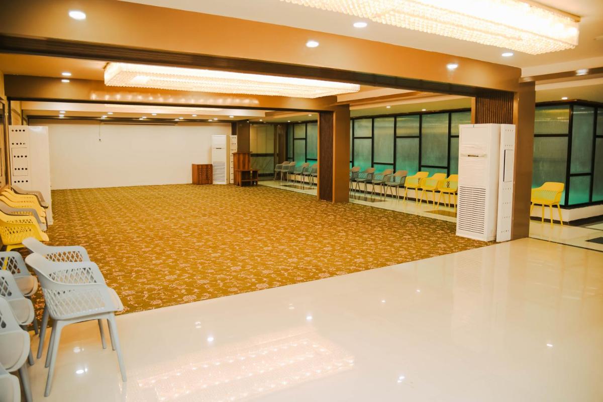 Hotel Tirth by Sonu's - Housity